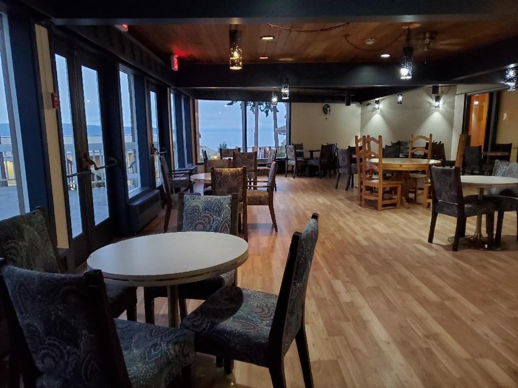 פאוול ריבר Beach Gardens Resort And Marina מראה חיצוני תמונה